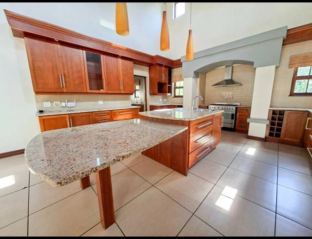 5 BEDROOM PROPERTY TO RENT IN MIDSTREAM ESTATE